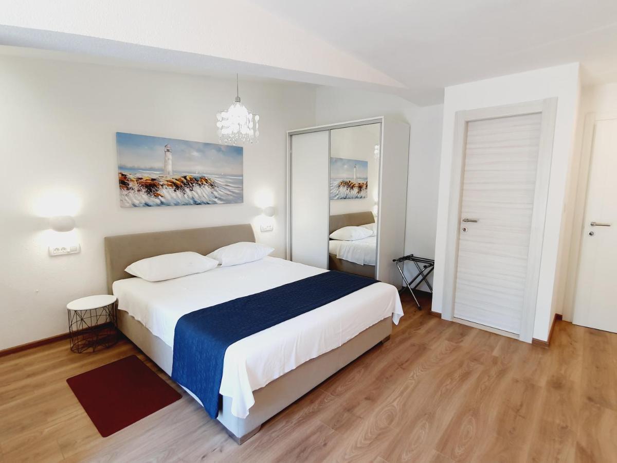 Apartman White House *